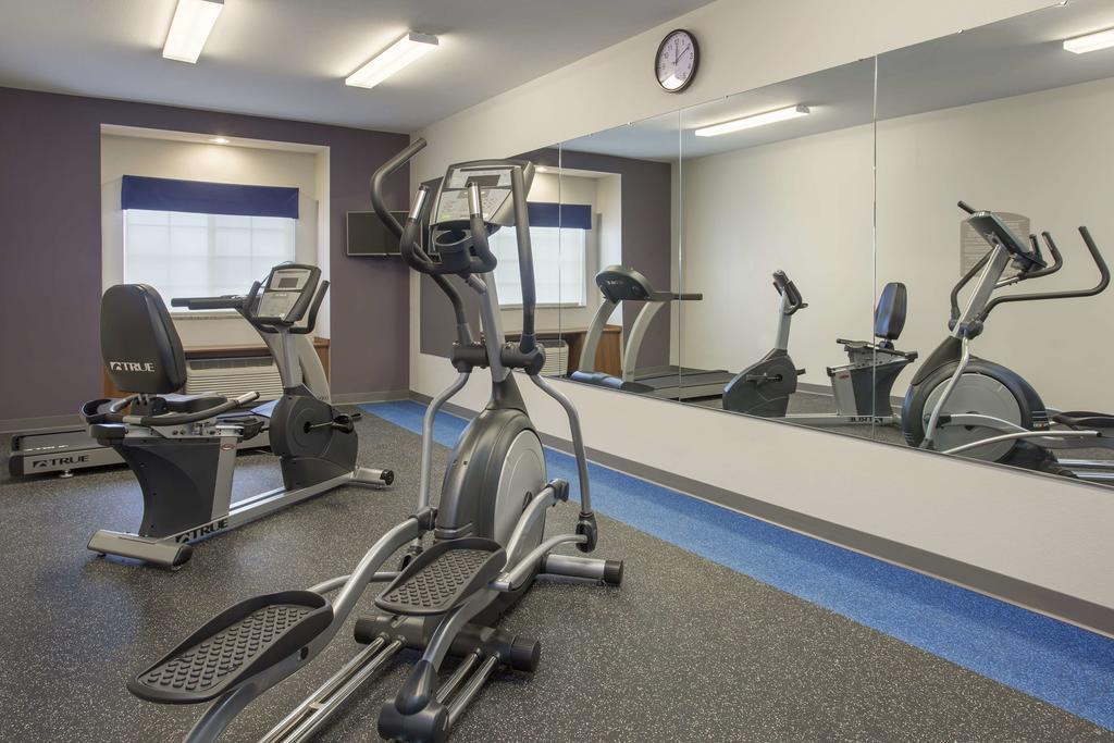 Quality Inn & Suites Caldwell I-77 Екстериор снимка