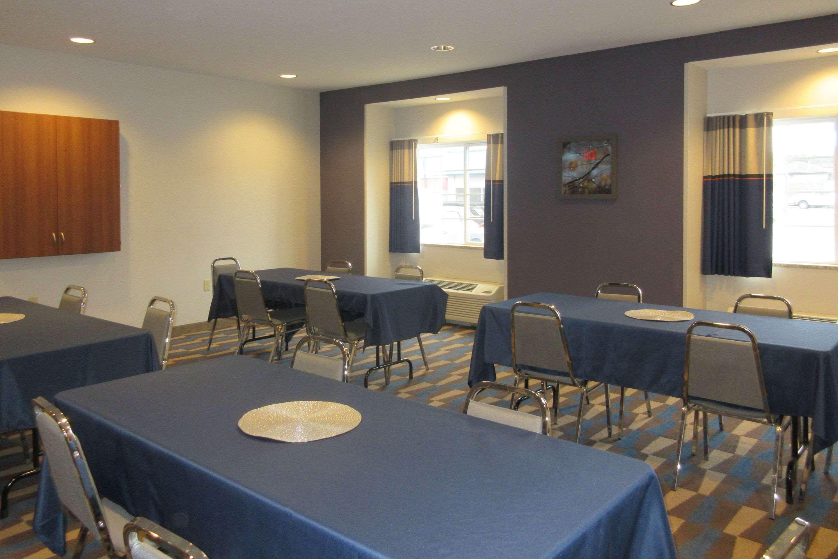 Quality Inn & Suites Caldwell I-77 Екстериор снимка