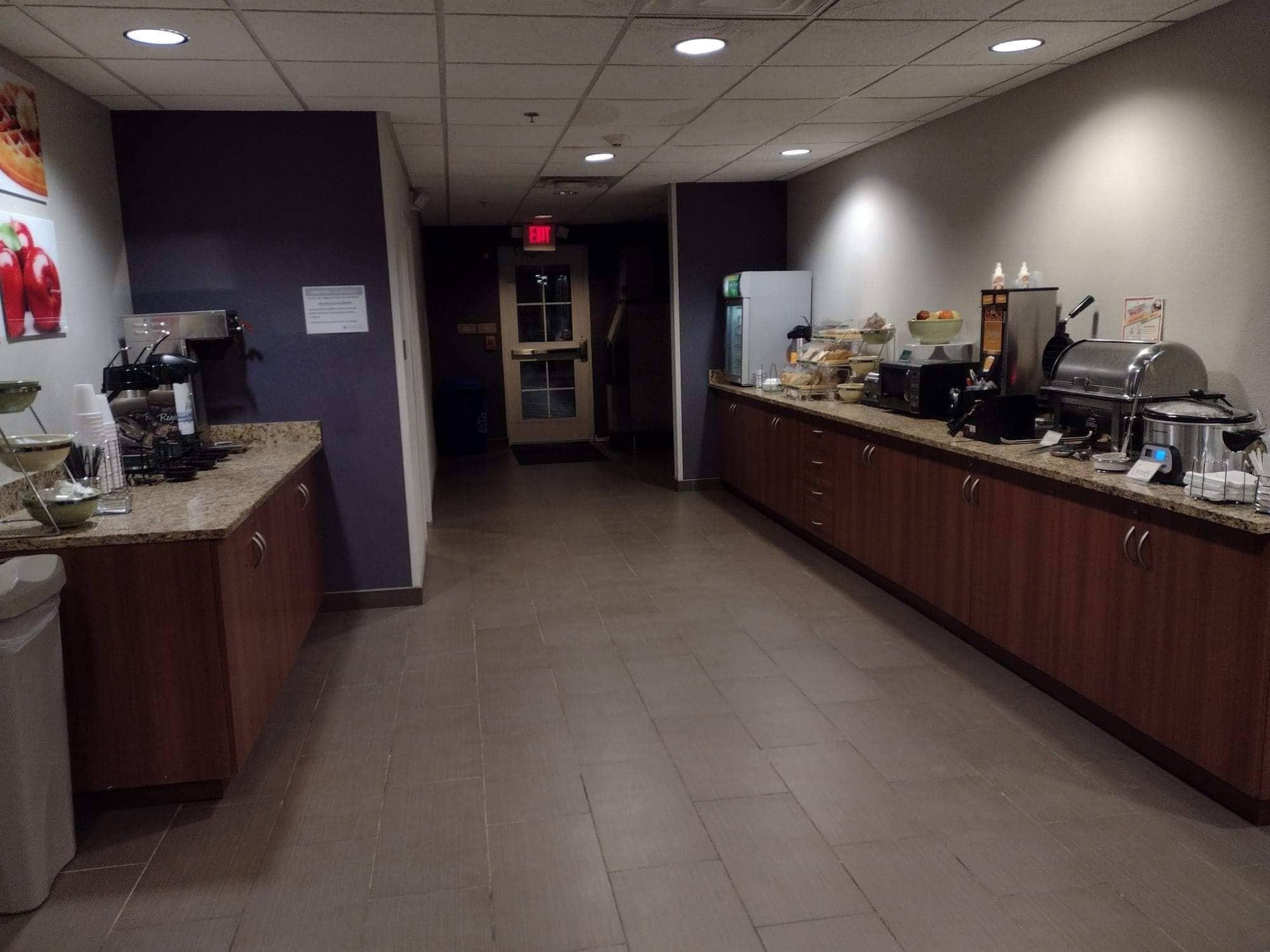 Quality Inn & Suites Caldwell I-77 Екстериор снимка